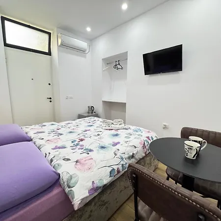 Affittacamere 21 At Blloku Area Tirana