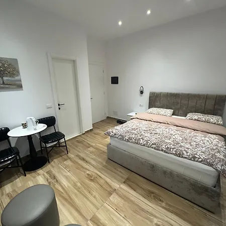 21 At Blloku Area Tirana