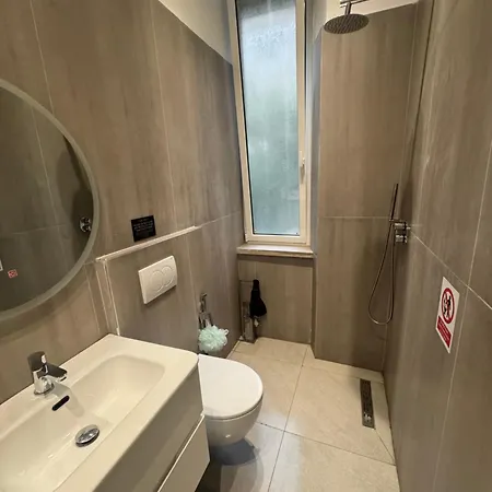 Pensjonat 21 At Blloku Area 3*