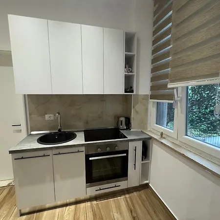 21 At Blloku Area Pensionat 3*