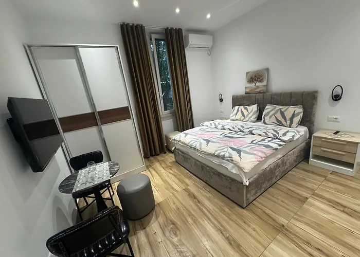 21 At Blloku Area Guest house